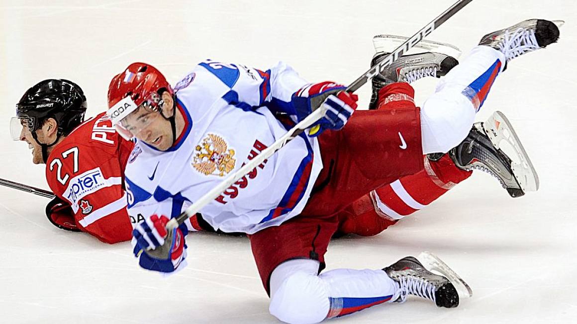 КХЛ | Морозов поздравил Зарипова с завершением карьеры.